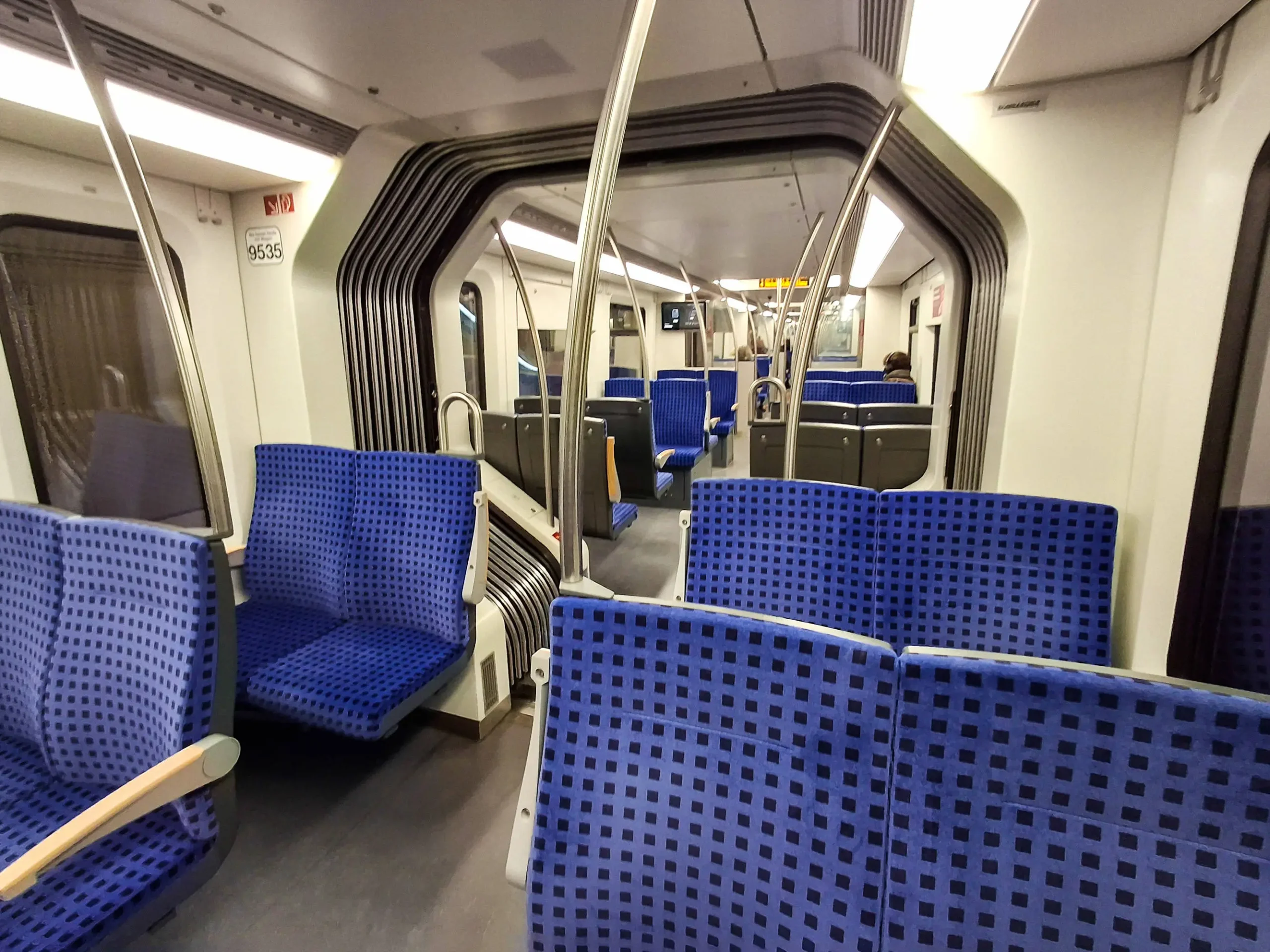 Пустой поезд S-Bahn