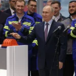 Президент России Путин запустил завод СПГ «Новатэк-Мурманск»