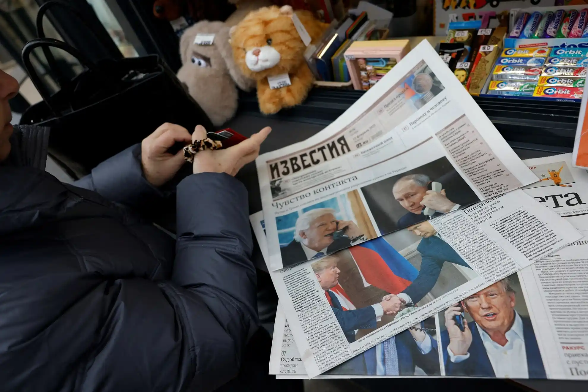 Daily-newspapers-with-covers