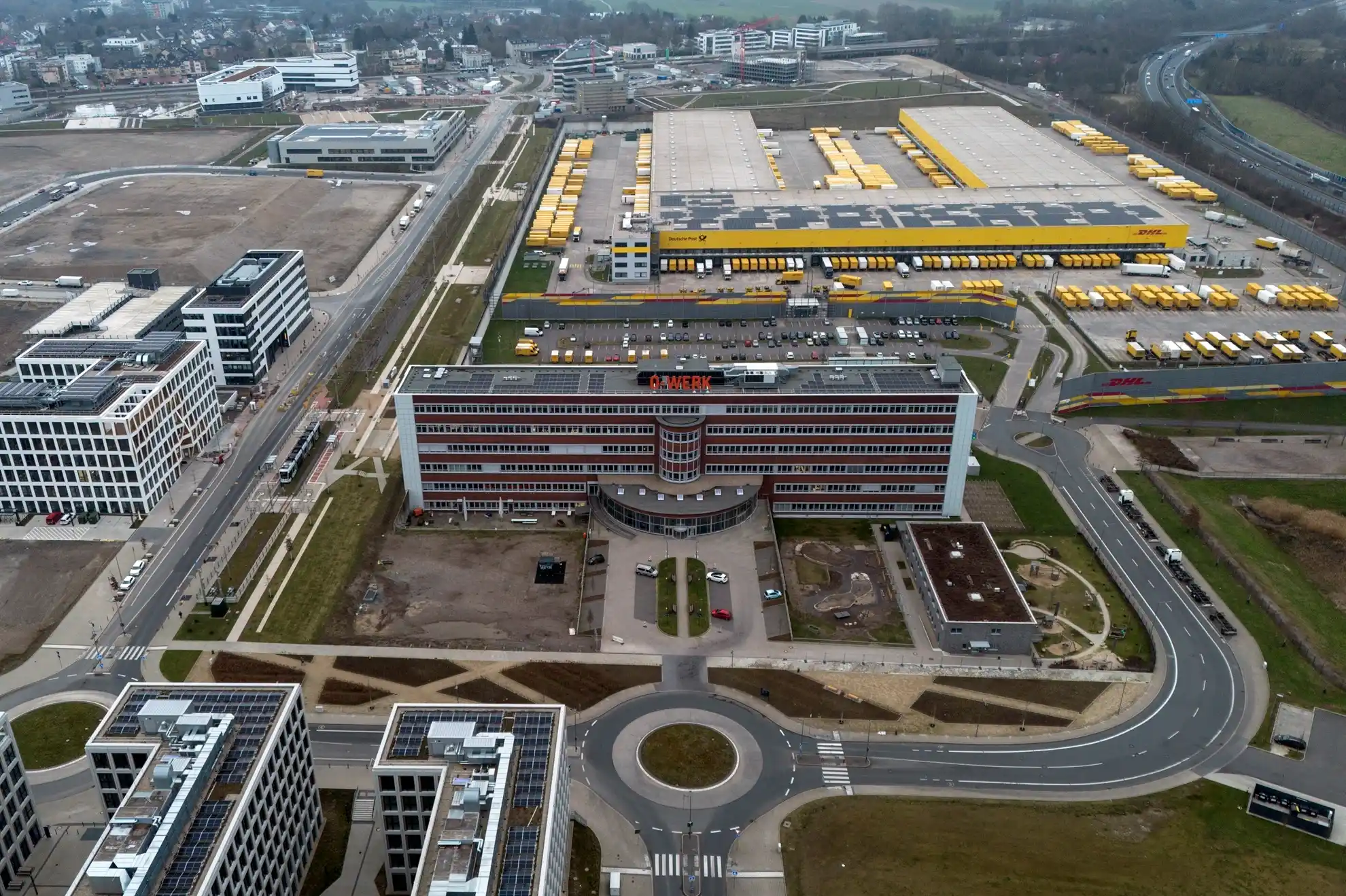 Логистический центр DHL