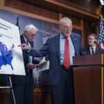 Лидер меньшинства в Сенате Чак Шумер, демократ от Нью-Йорка