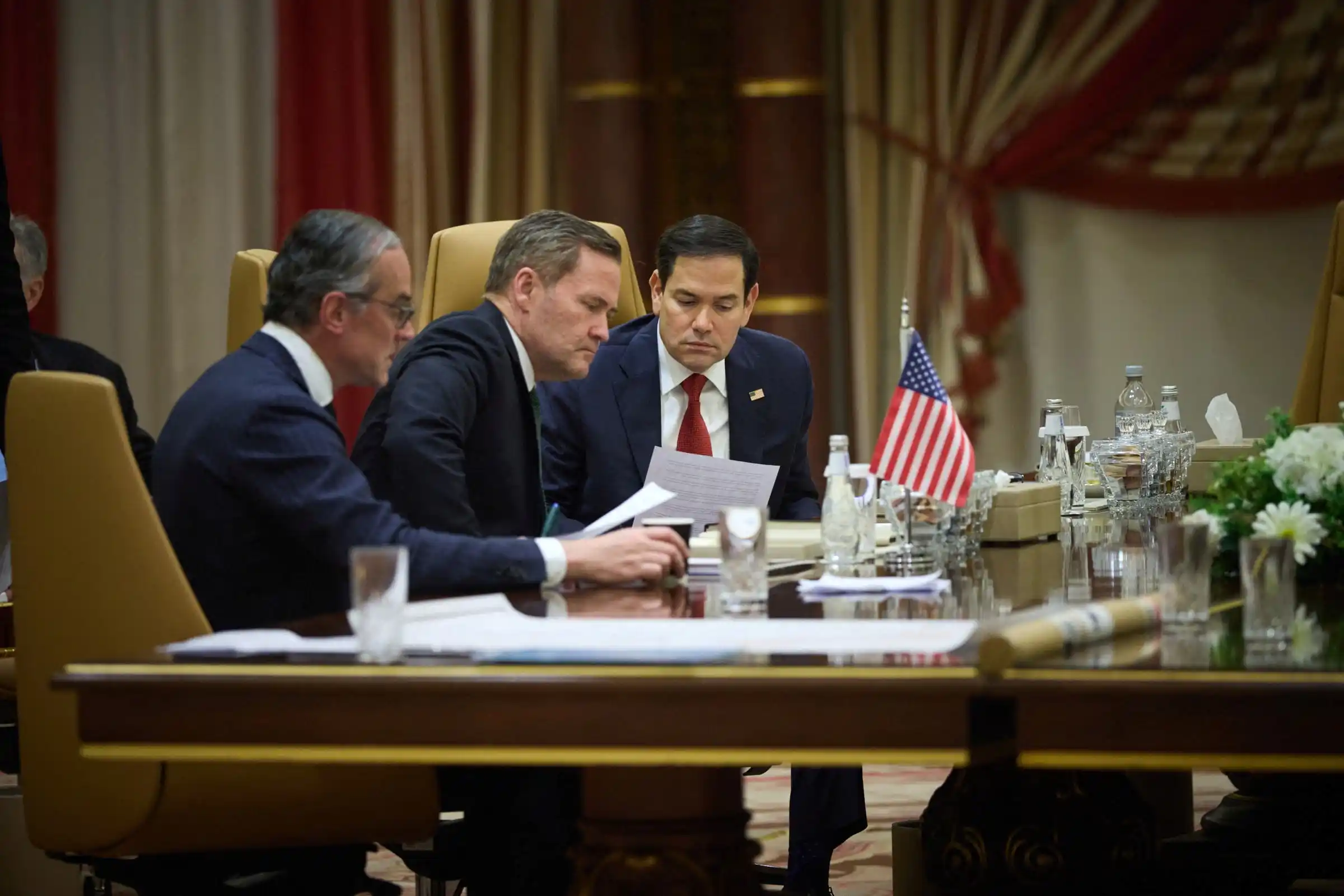 Марко Рубио и Майк Уолц в Джидде