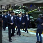 Президент России Владимир Путин посещает завод «Уралвагонзавод»