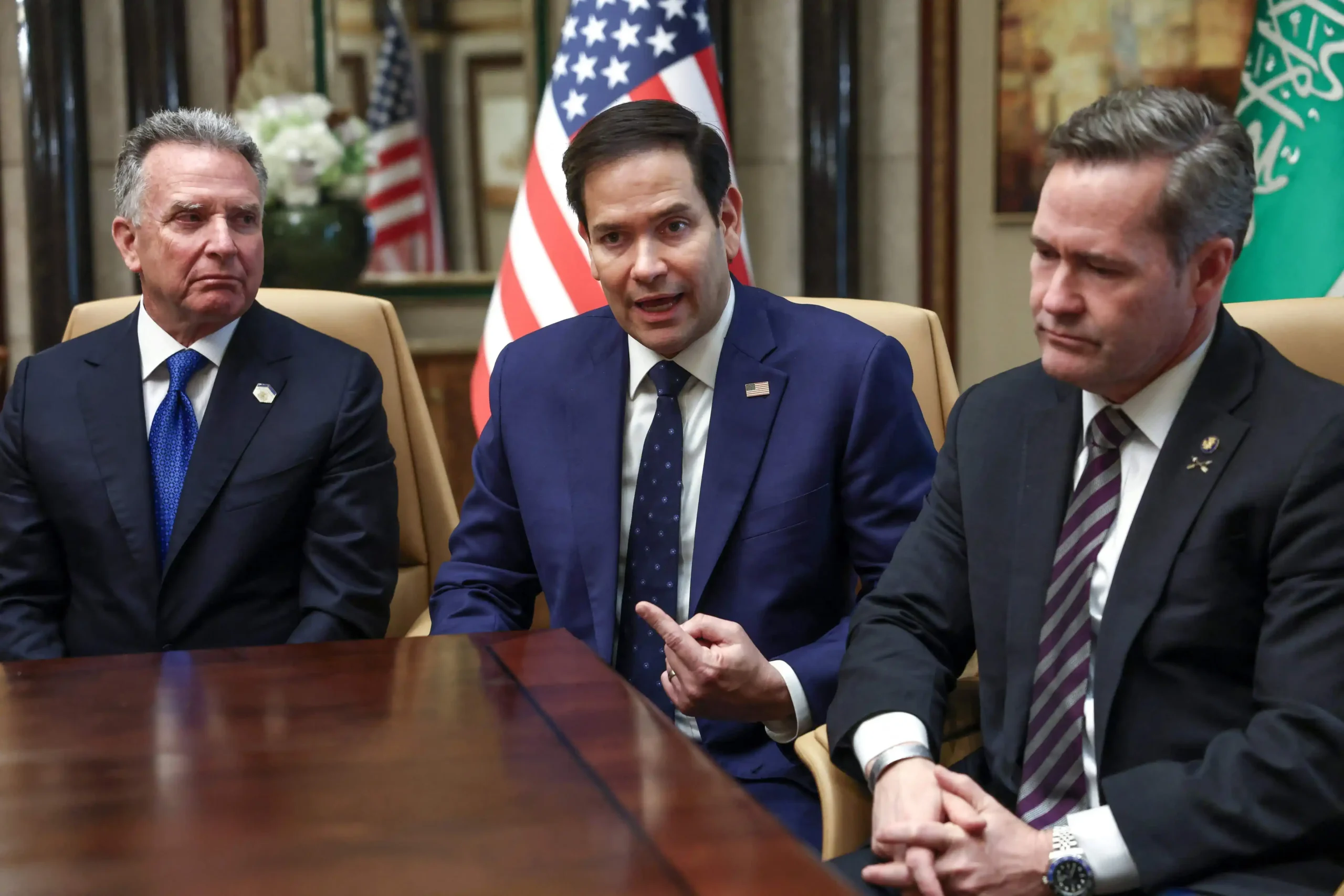 Посланники Трампа