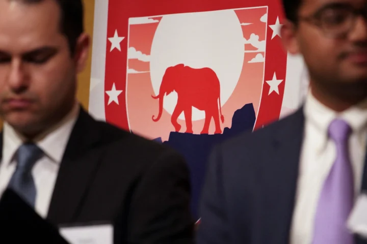 Республиканский щит на второй ежегодной конференции студентов-консерваторов