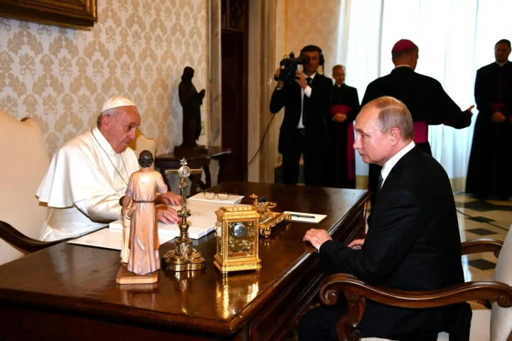 Russian President Vladimir Putin meets with Pope Francis