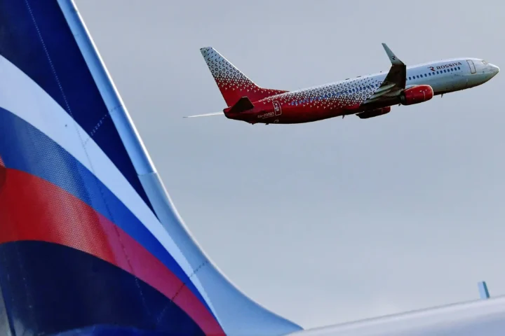 Самолет Boeing 737-800 авиакомпании «Россия»
