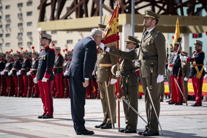 во время церемонии присяги на верность