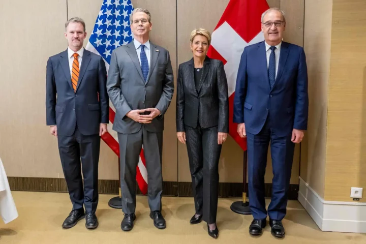 Переговоры Китая и США в Швейцарии