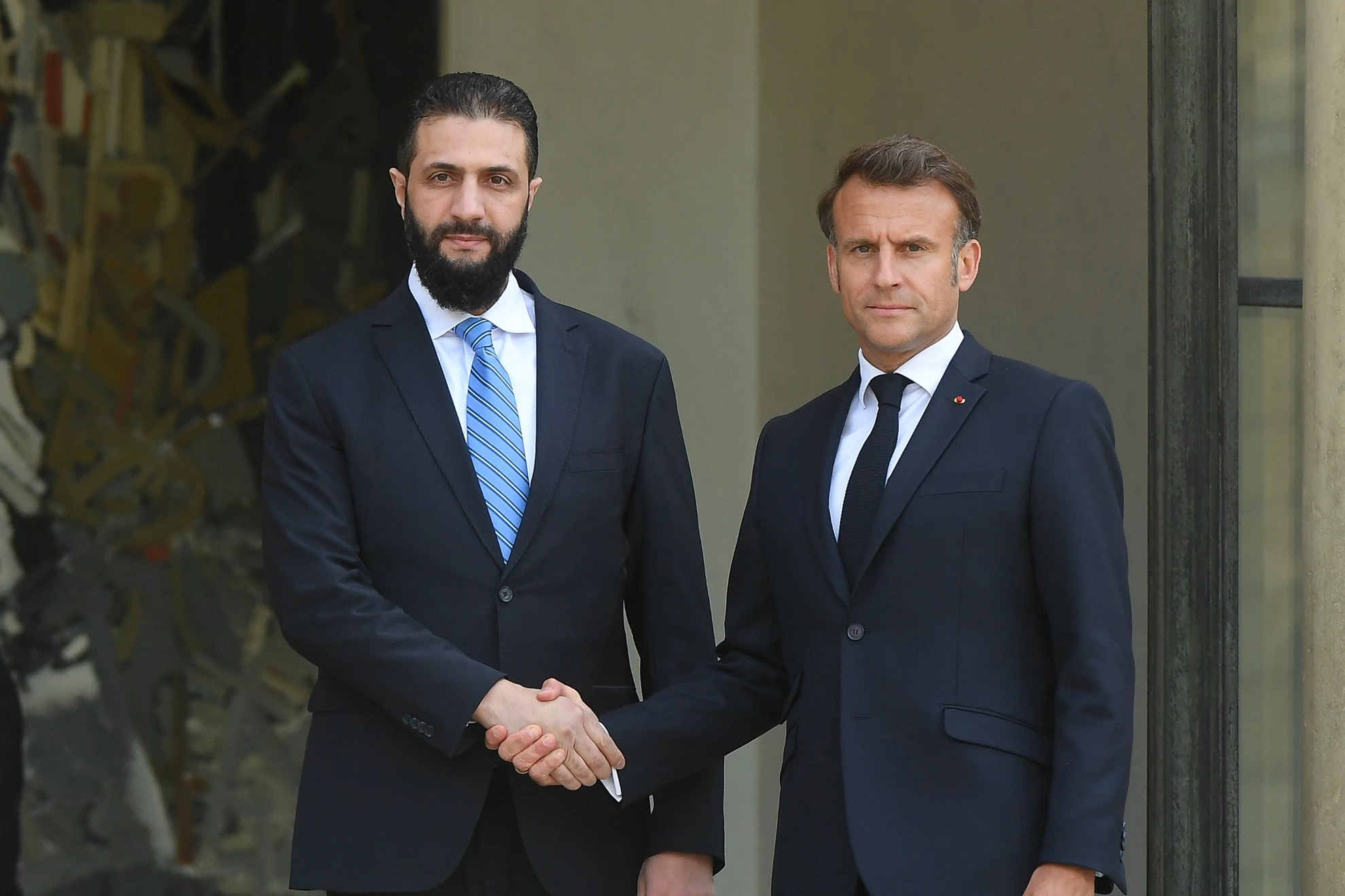 Макрон и Аль-Шараа