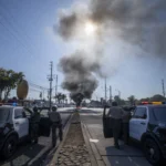 Столкновения правоохранительных органов с демонстрантами