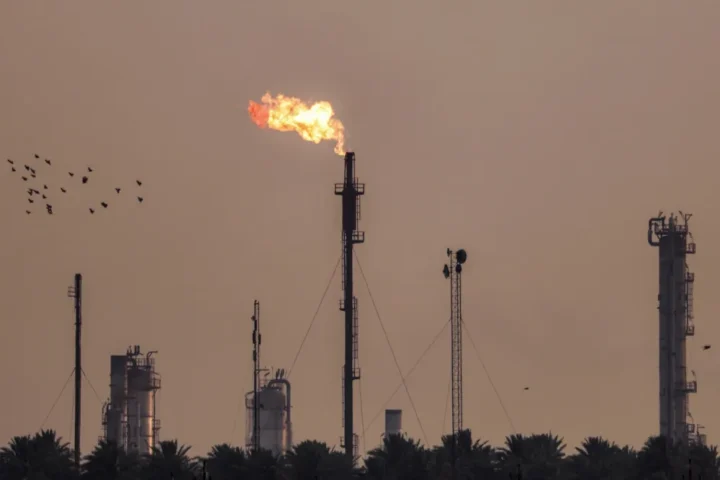 нефтезавод