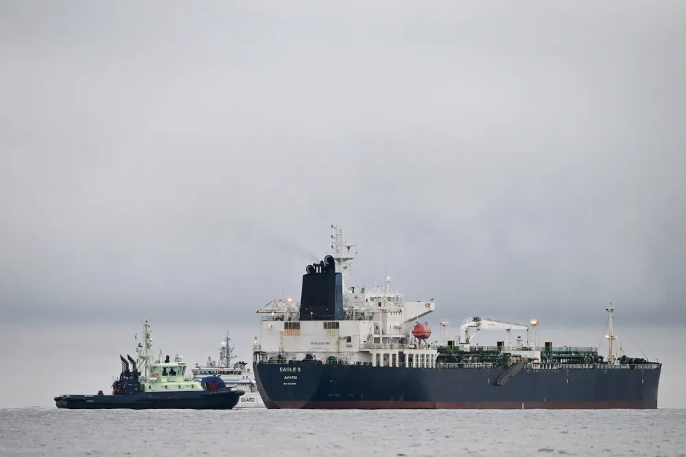Нефтяной танкер Eagle S