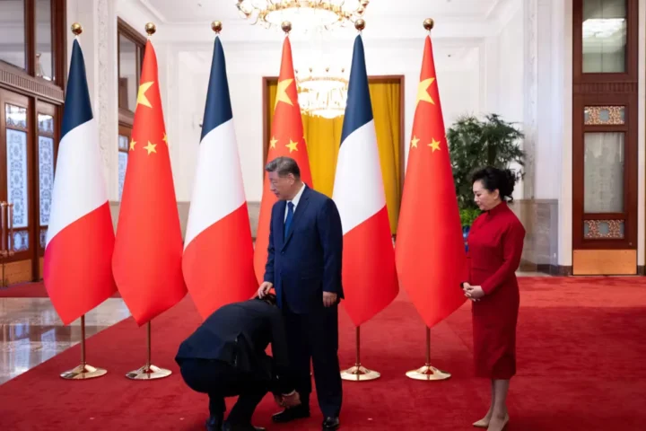 Председатель КНР Си Цзиньпин и его супруга Пэн Лиюань