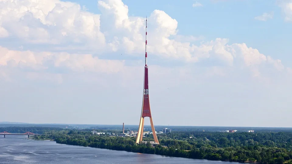 Национальная станция